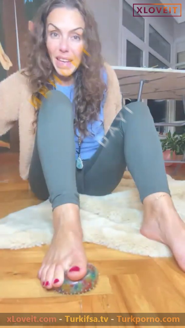 Karolin Fişekçi ifşa nude part 254 seyret